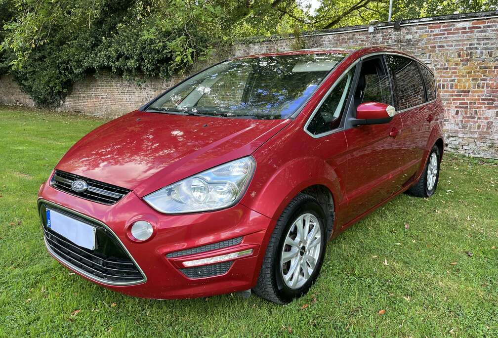 Ford 2.0 TDCi ECO Titanium/ FULL OPTION/7PLACES