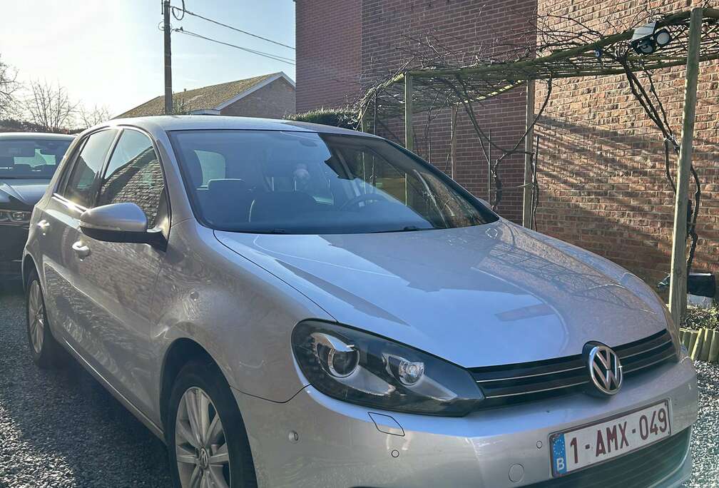 Volkswagen 1.6 TDI DPF DSG Highline