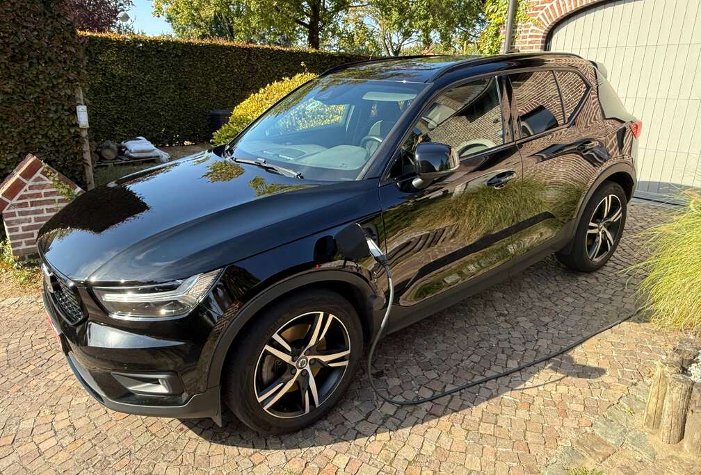Volvo XC40 1.5 T5 TE PHEV R-Design DCT