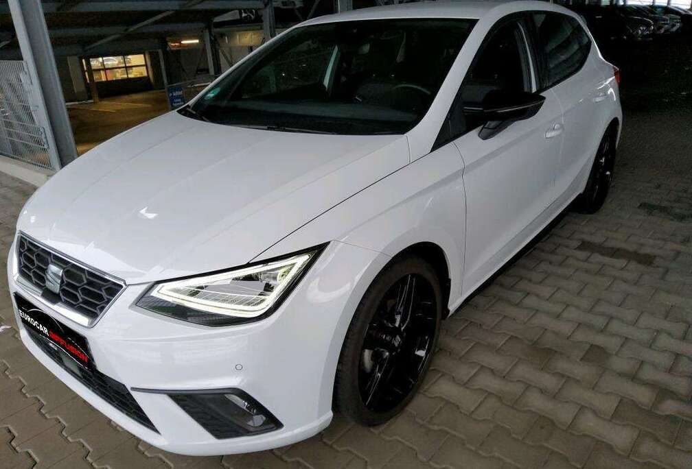 SEAT FR Pro Black Edition 1.0 110CV *Caméra* *Sièges Ch