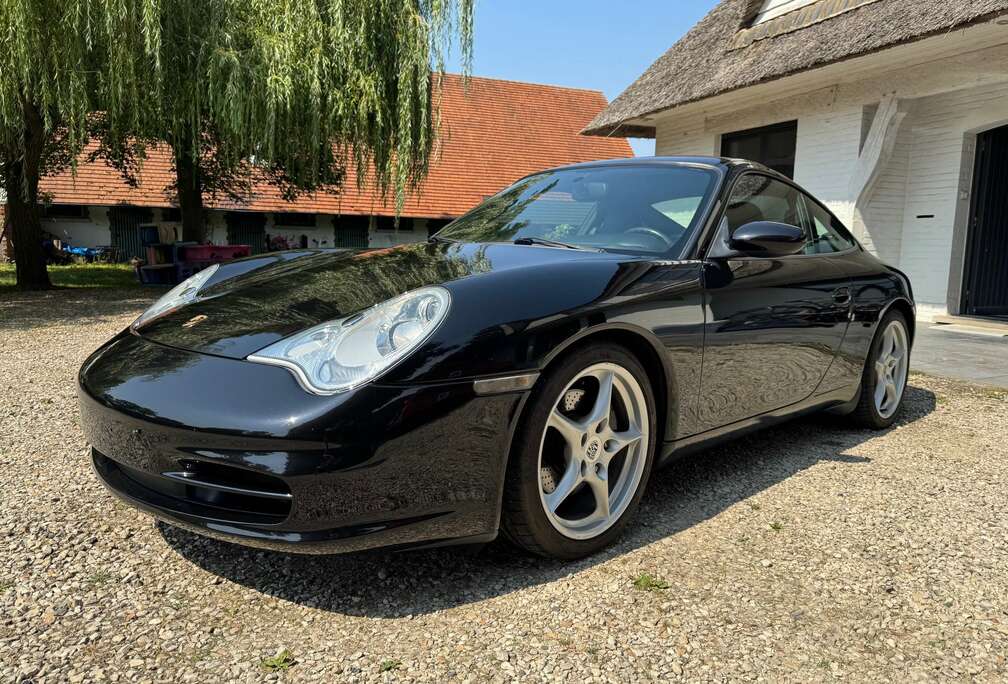 Porsche Carrera 2 3.6i Coupé