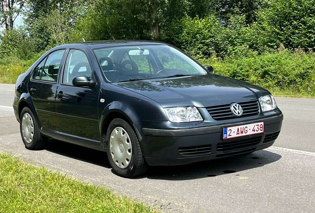 Volkswagen 1.4i 16v Base