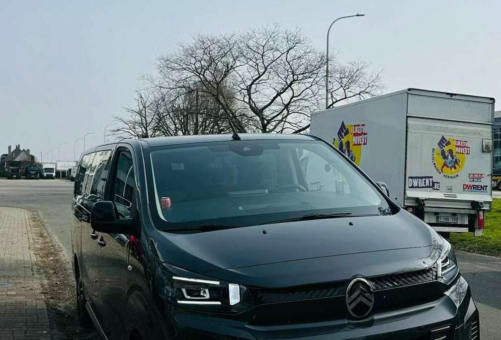 Citroen BlueHDi 160 Stop&Start EAT8 SHINE