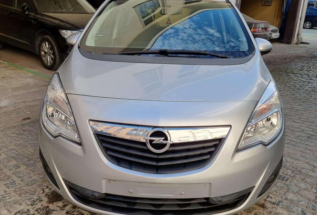 Opel Meriva 1.4i climatisation