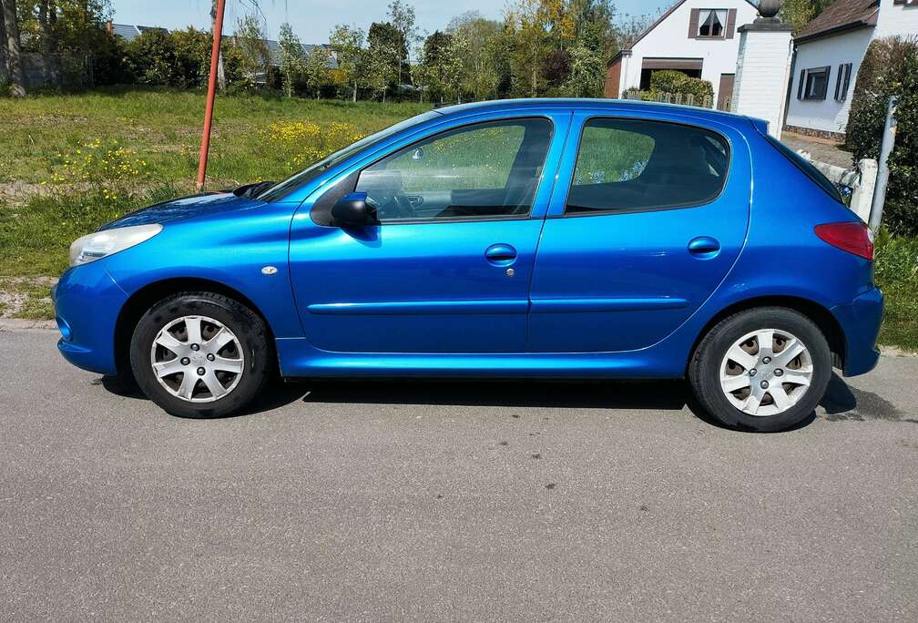 Peugeot 206  1.1i Generation