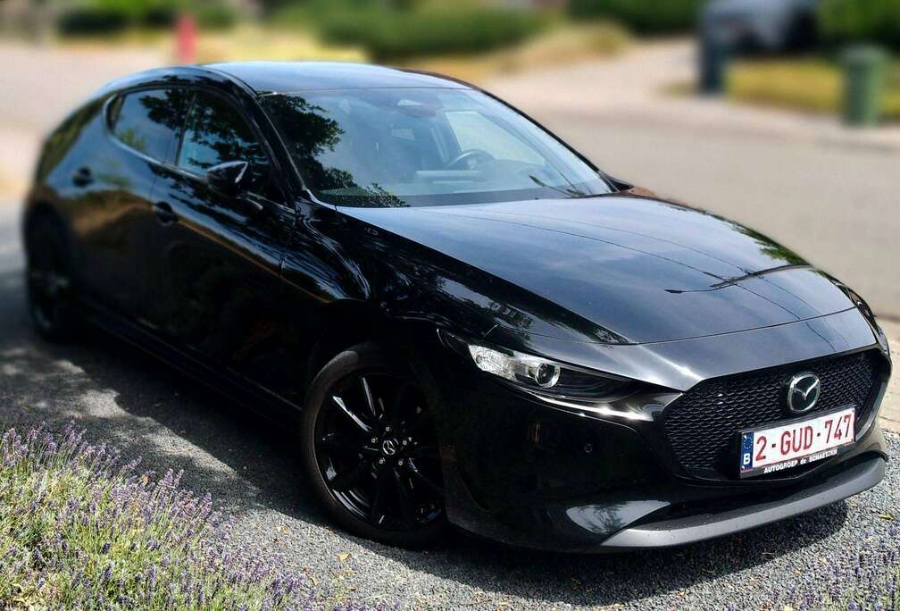 Mazda 3 2.0i Exclusive