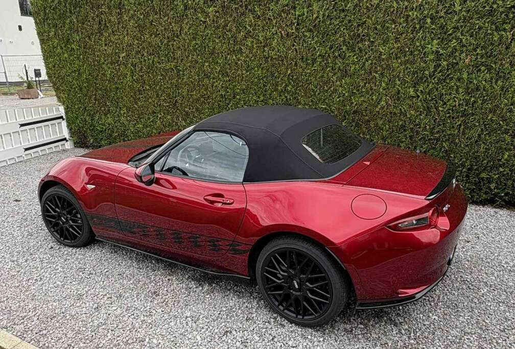 Mazda 1.5i Skyactiv-G Exclusive Line