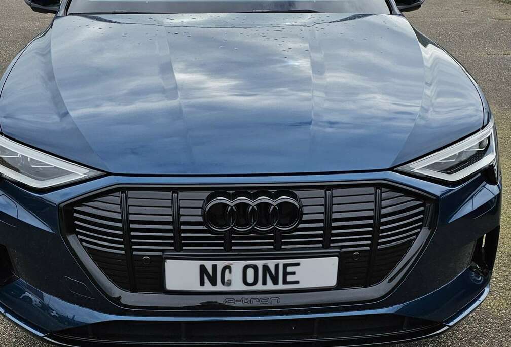 Audi 50 quattro advanced