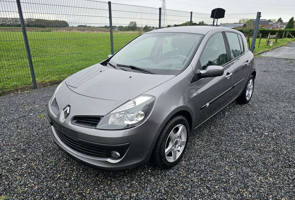 Renault Clio 1.2*AIRCO*RADIO*1ER PROPRIÉTAIRE*125.000KM