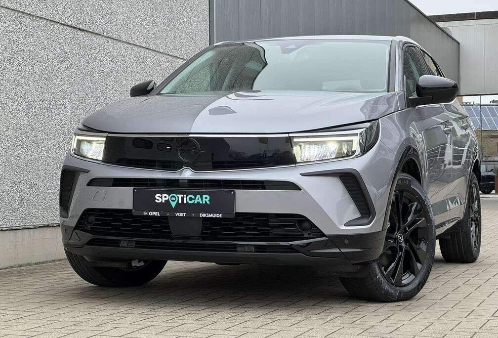 Opel 1.2T 130PK GS NAVI/FULL LED/CAMERA/PARKPILOT/WINT