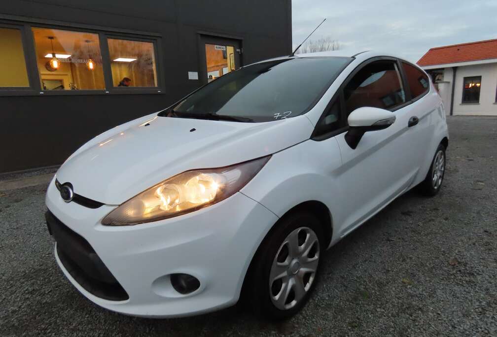 Ford 1.4 TDCi Ambiente LICHTE VRACHT