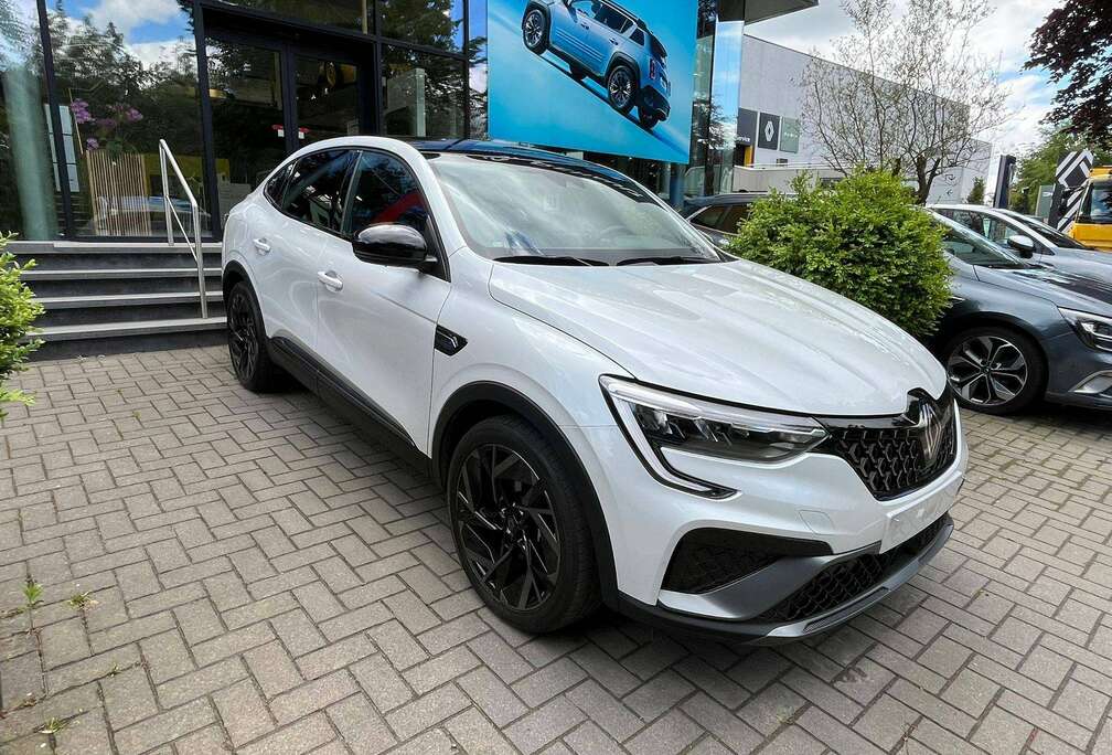 Renault Arkana E-TECH 1.6i Intens