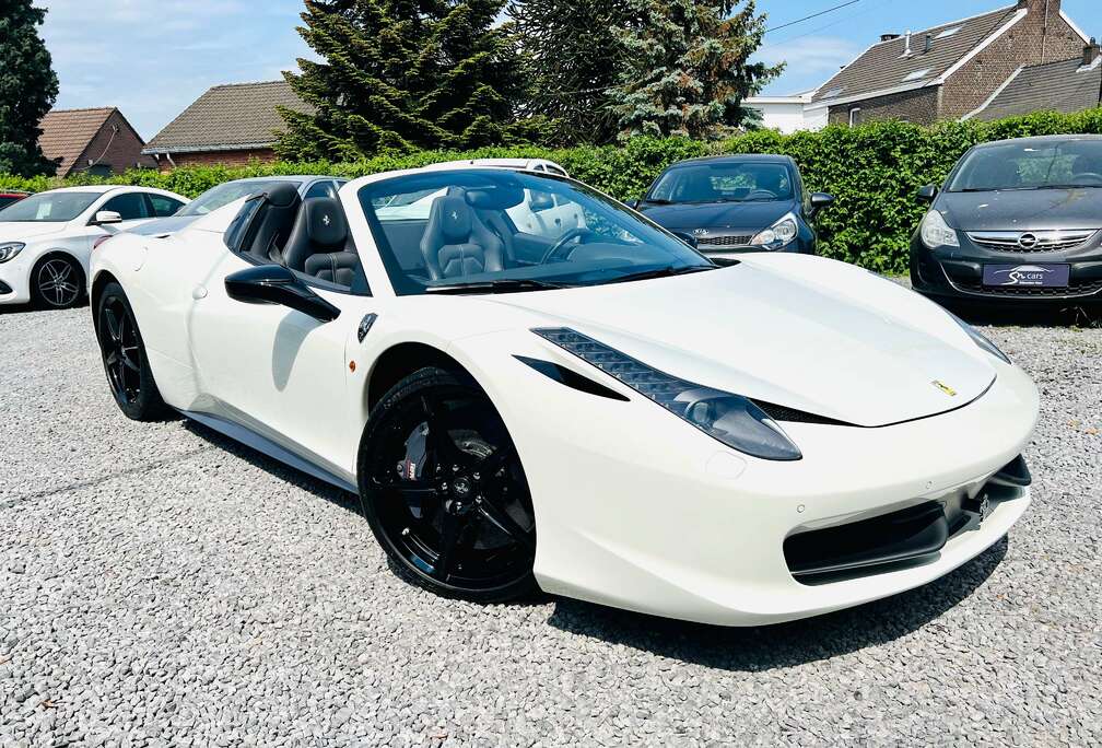 Ferrari 4.5i V8 Spider Pack Carbon SiegeF1 Suspension Lift