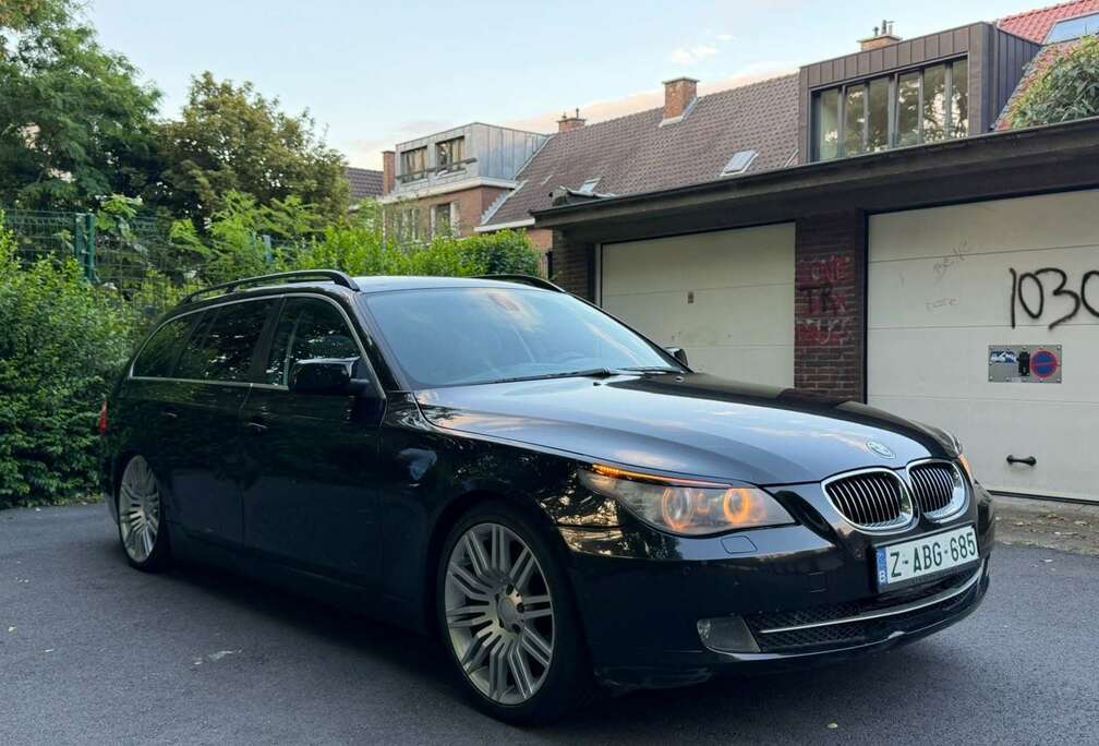 BMW Touring 525iA