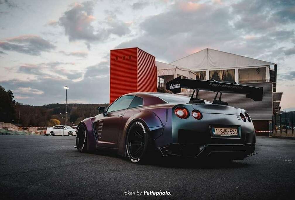 Nissan Black Edition