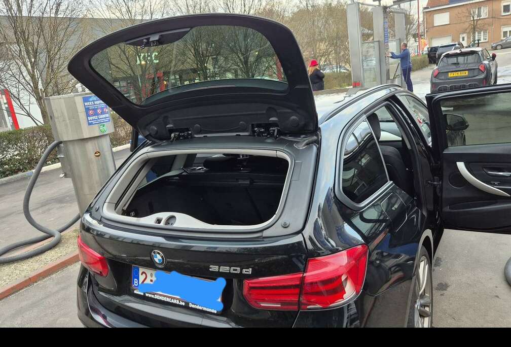 BMW 320d Touring Aut. Sport Line