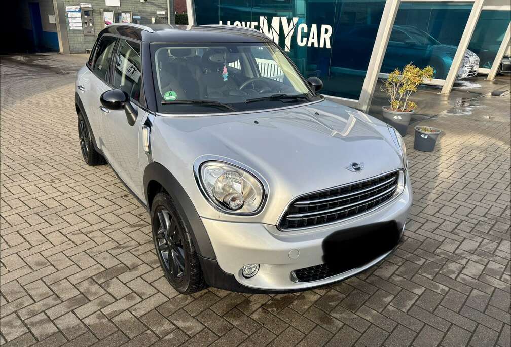 MINI Bouwjaar 2015 Met Eerste Inschrijving 2017 Met KVV