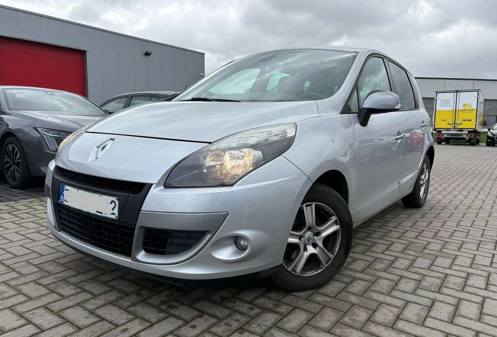 Renault Scenic 1.6i Expression