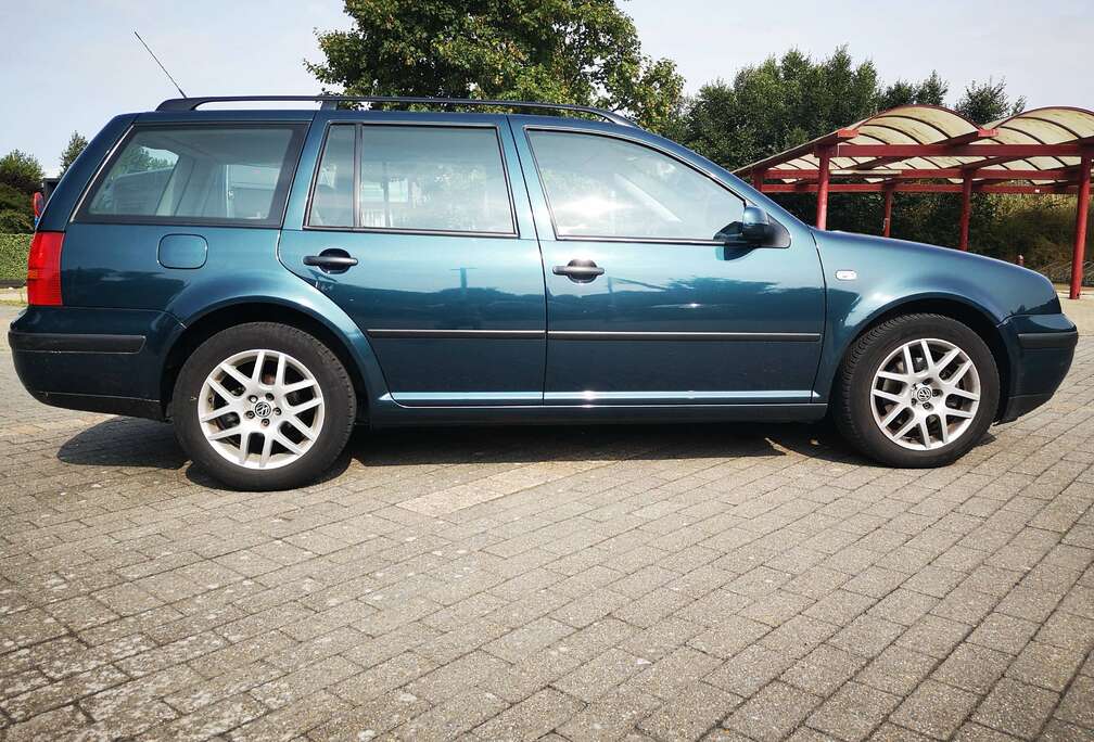 Volkswagen Golf 1.9 TDi Comfortline Tiptronic