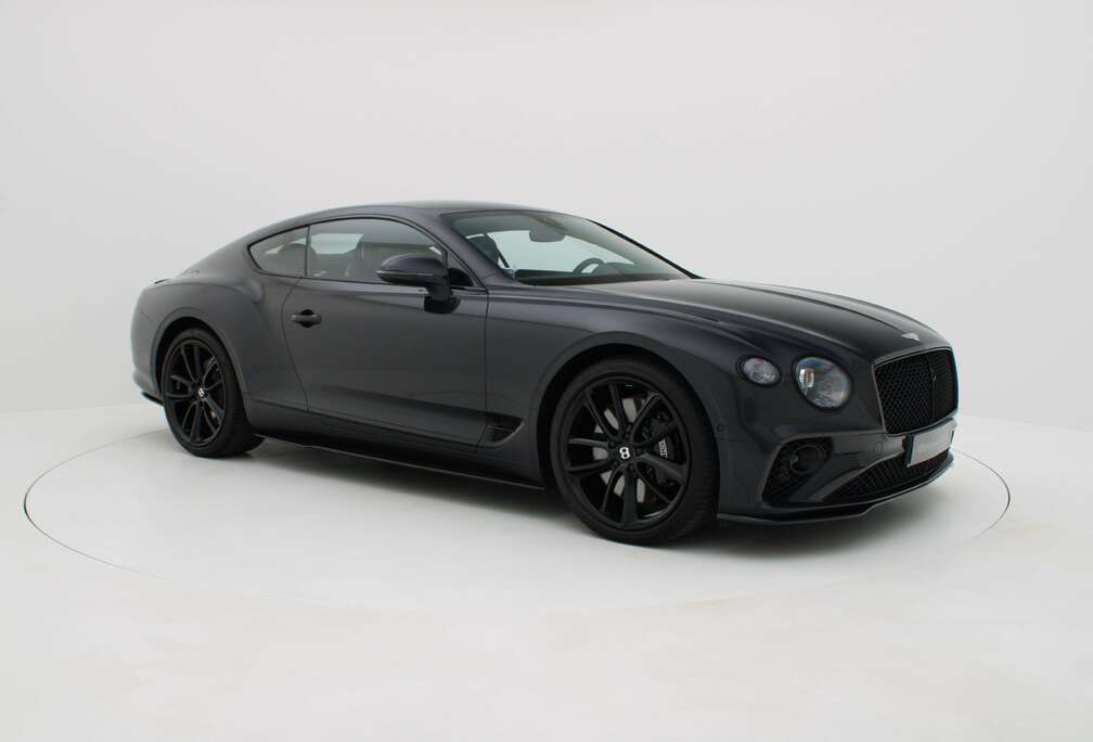 Bentley V8