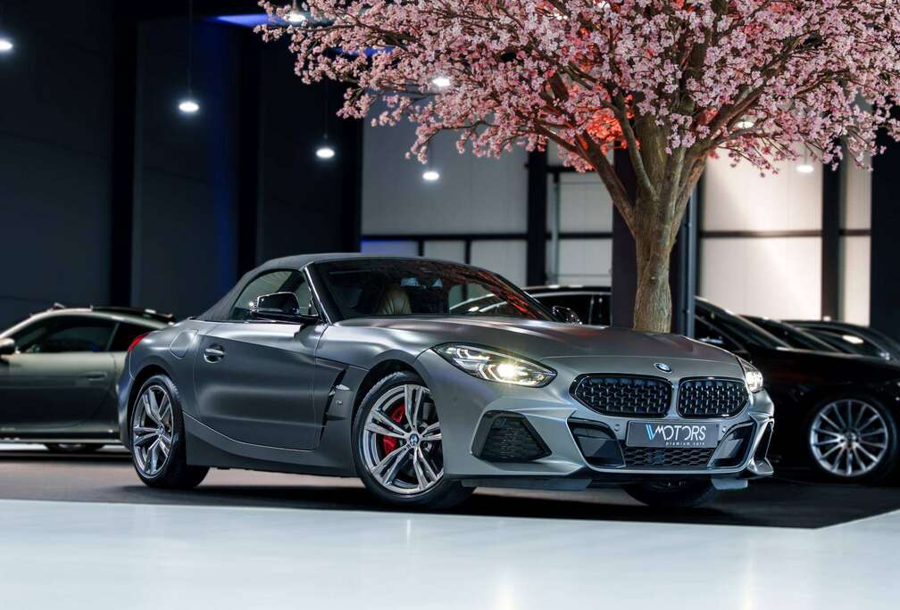 BMW sDrive20i - M Sport - ACC - M Sportzetels - Memory - Comfort Access - Adaptieve LED - Stuurverwarming - 18\