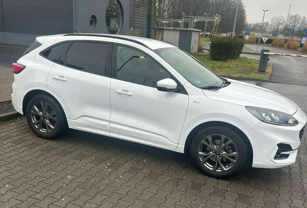 Ford Kuga 1.5 TDCi EB FWD ST-Line