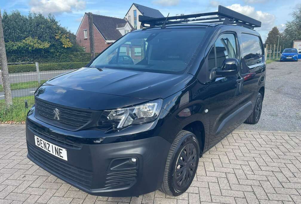 Peugeot Partner 1.2 PureTech L1 Light S/S