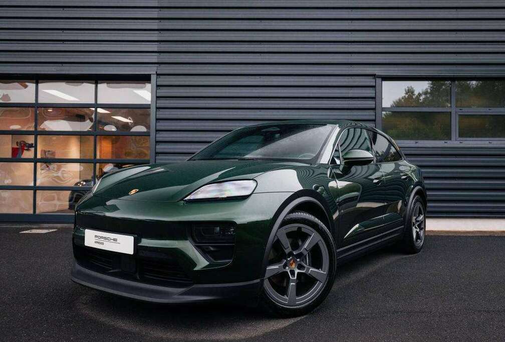 Porsche Macan 4 Electric