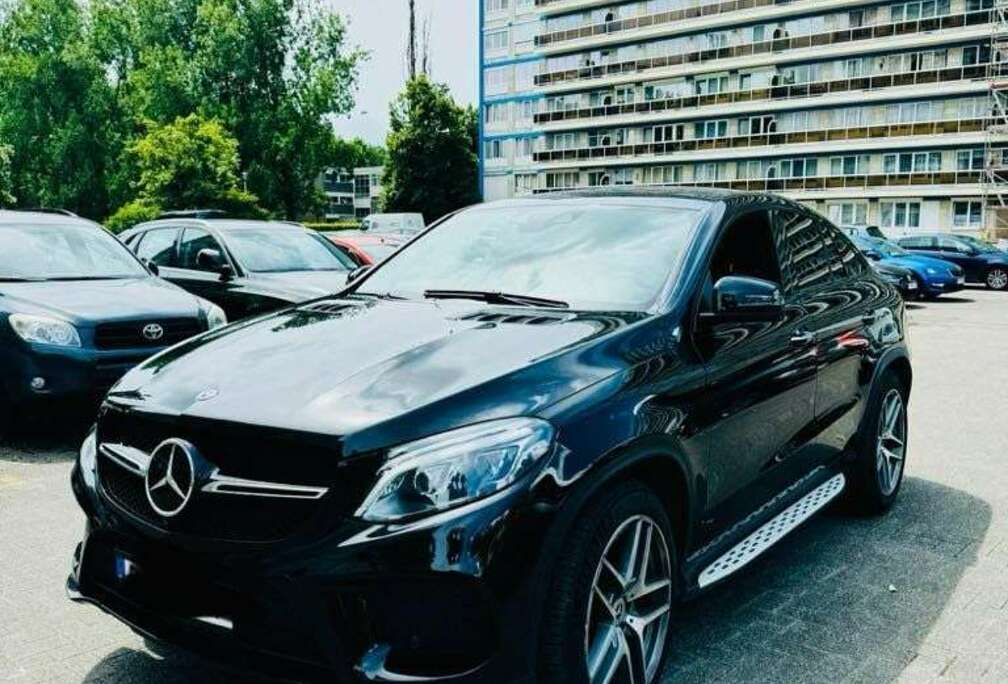 Mercedes-Benz d 4Matic 9G-TRONIC AMG Line