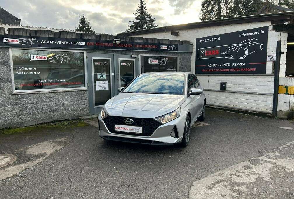Hyundai 1.0 ESSENCE 100CV AUTOMATIQUE CAMERA NAVIGATION