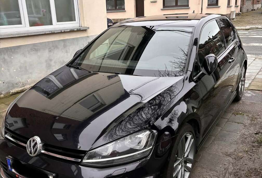Volkswagen GOLF 7 1.4 TSI DSG PACK R-LINE