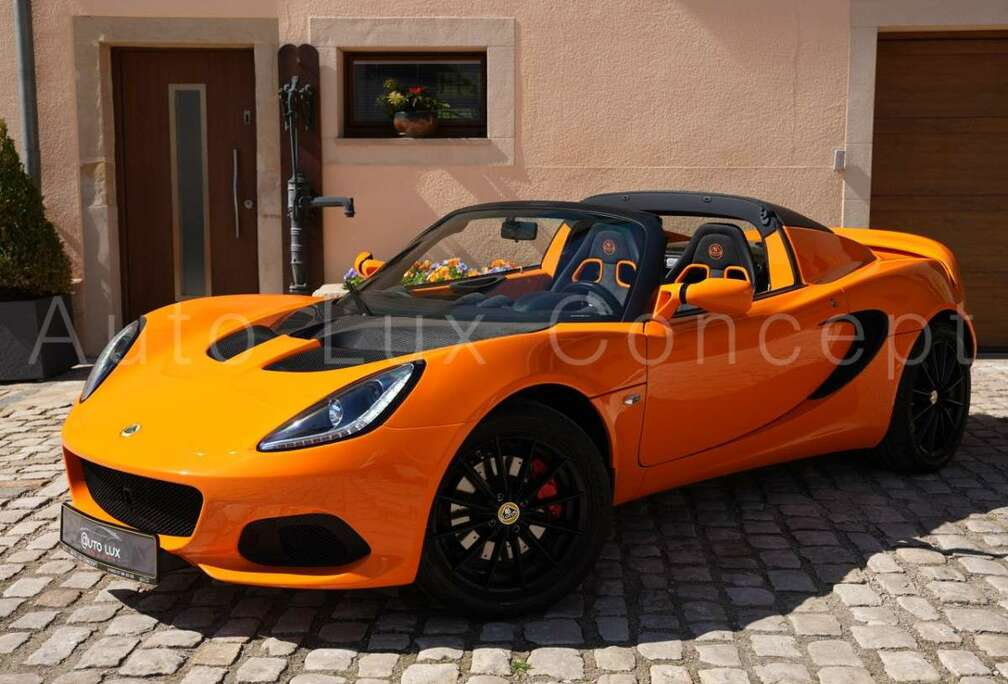 Lotus Sport 220/Full Carbon/Touring Pack/1 Owner