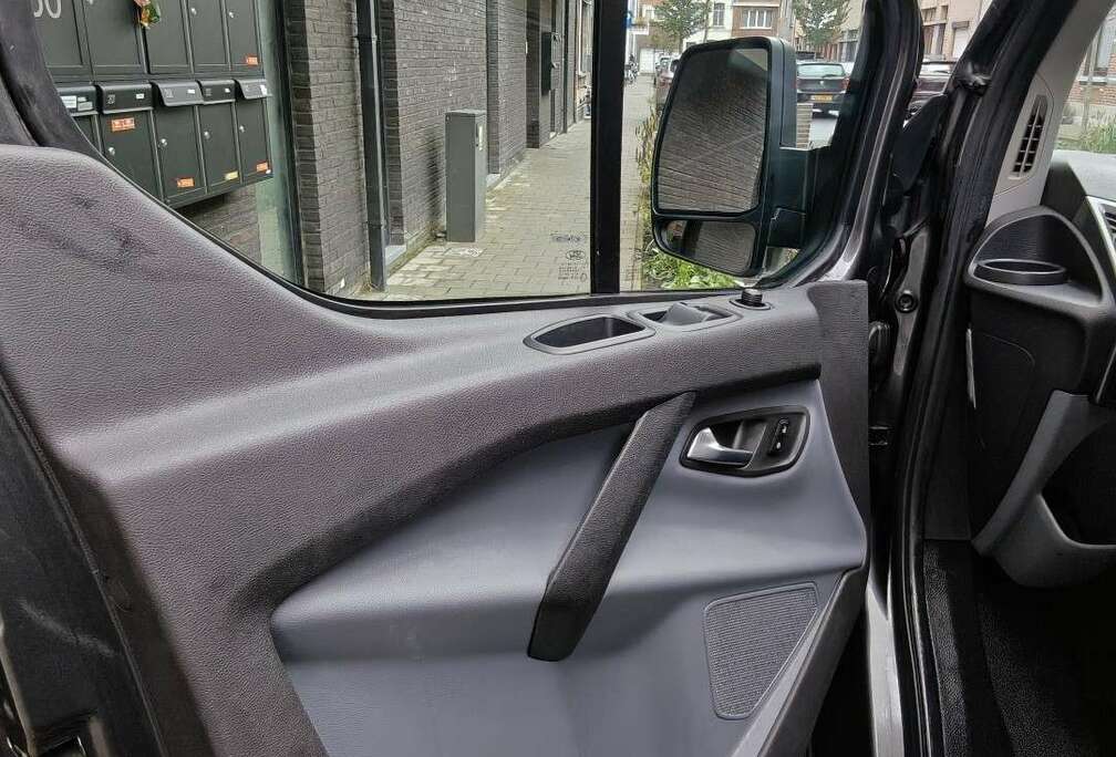 Ford 310 L2H2 PKW VA Trend