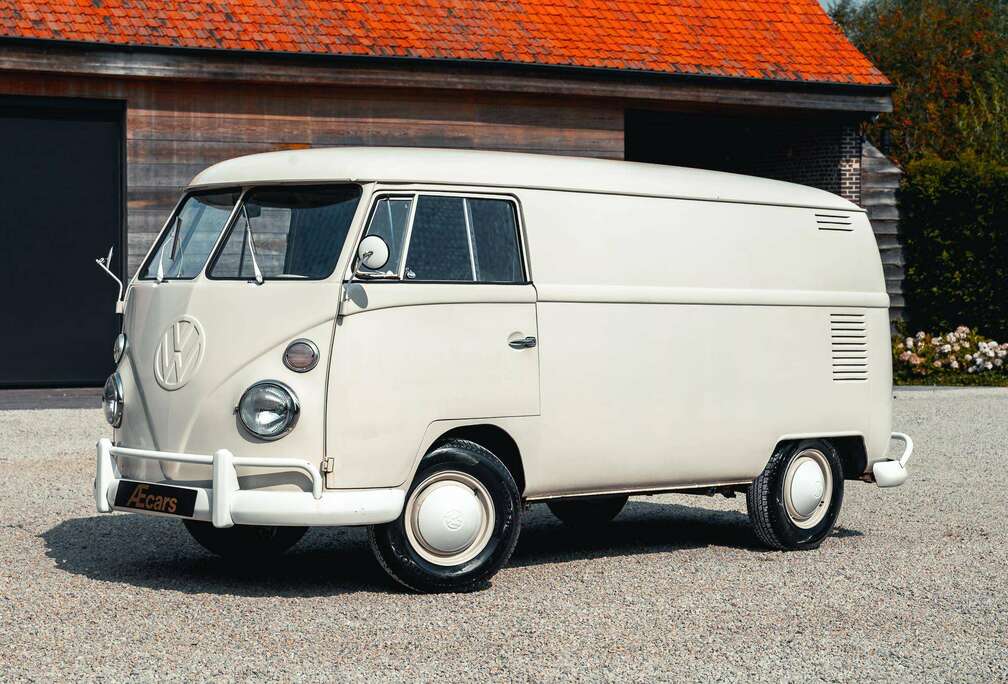Volkswagen KOMBI / PANEL VAN / SPLIT WINDOW / PEARL WHITE