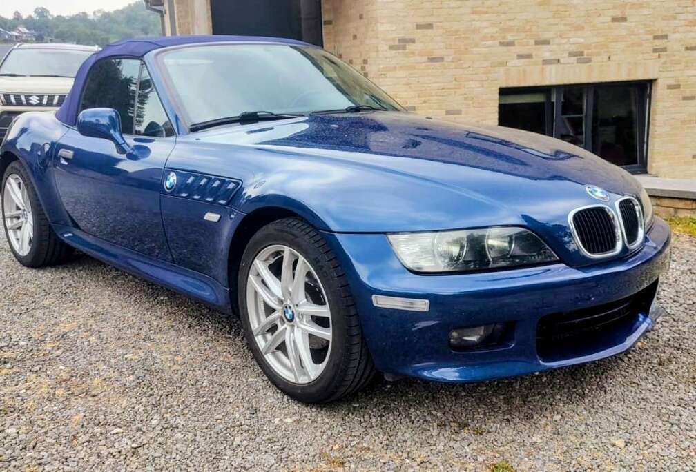 BMW 2.2i 170cv, carnet+carpass, très bel état !