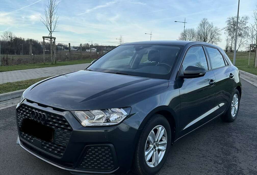 Audi Sportback 25 TFSI
