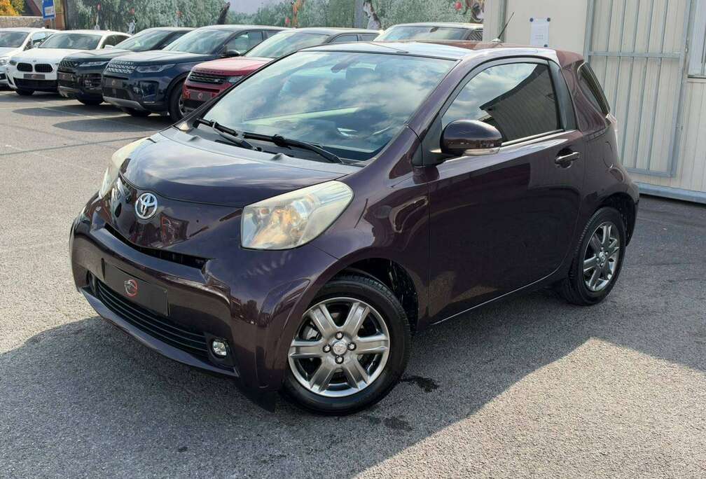 Toyota iQ 1.0i VVT-i / AUTOMATIQUE / CLIM / PDC / LEZ OK !!