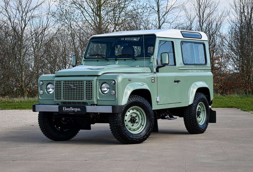 Land Rover 90 2.2TD4  \