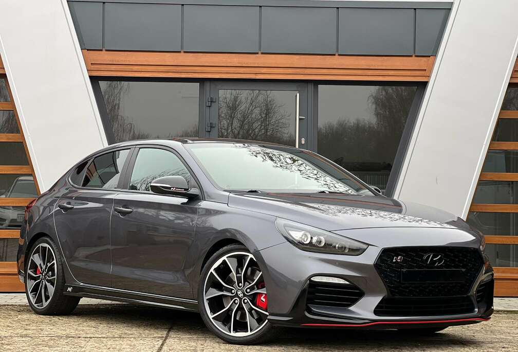 Hyundai N PERFORMANCE - PANODAK - LED - KEYLESS - CAMERA