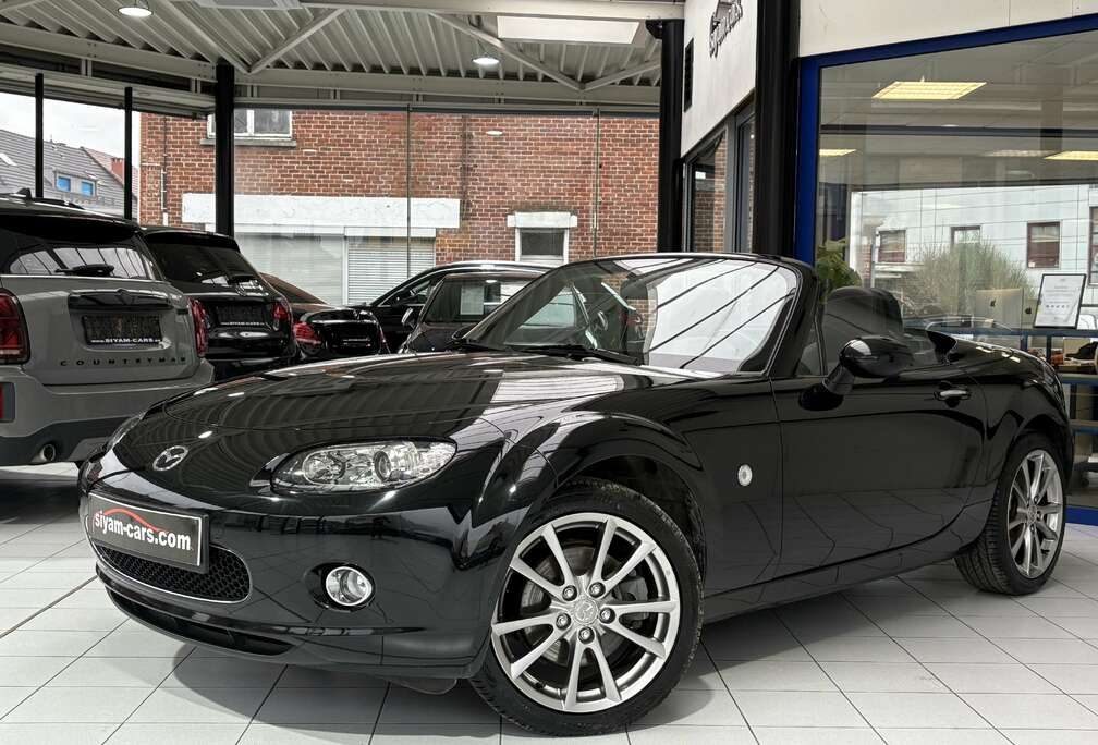 Mazda 1.8i 16v *CUIR*JANTES*PDC*SIEGES CHAUFF* SPORT*