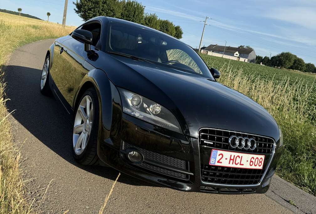 Audi Coupé 3.2i V6 Quattro S tronic