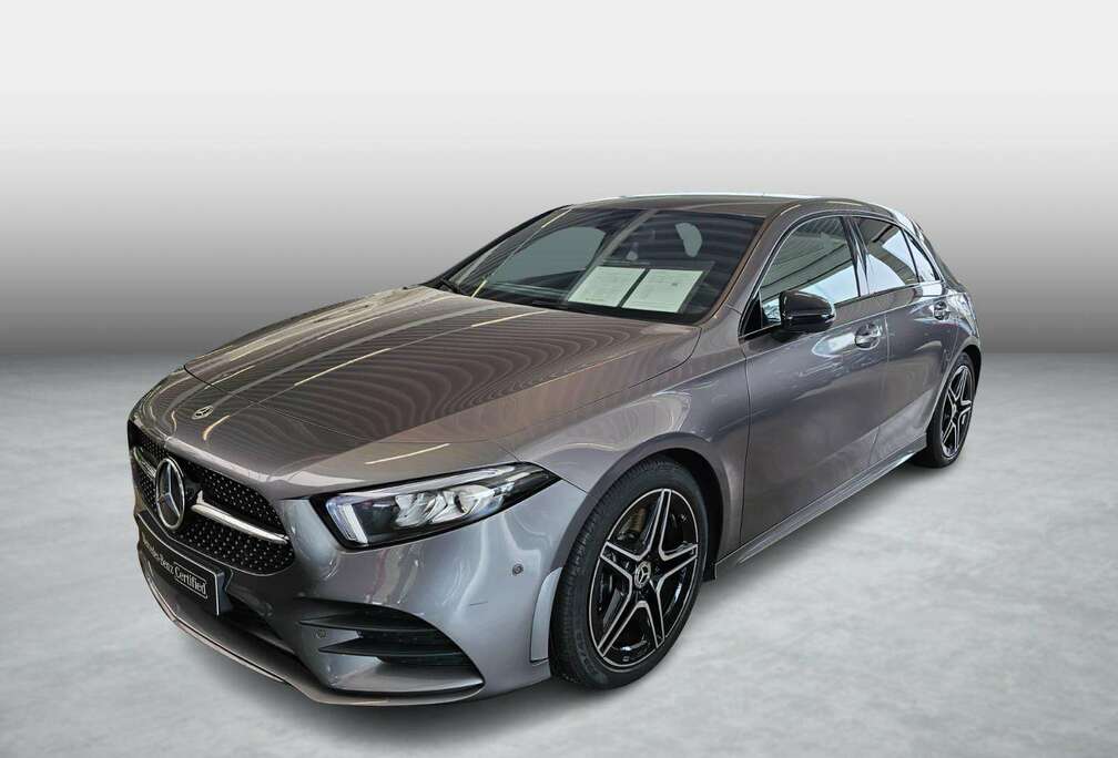 Mercedes-Benz A 4MATIC AMG Line