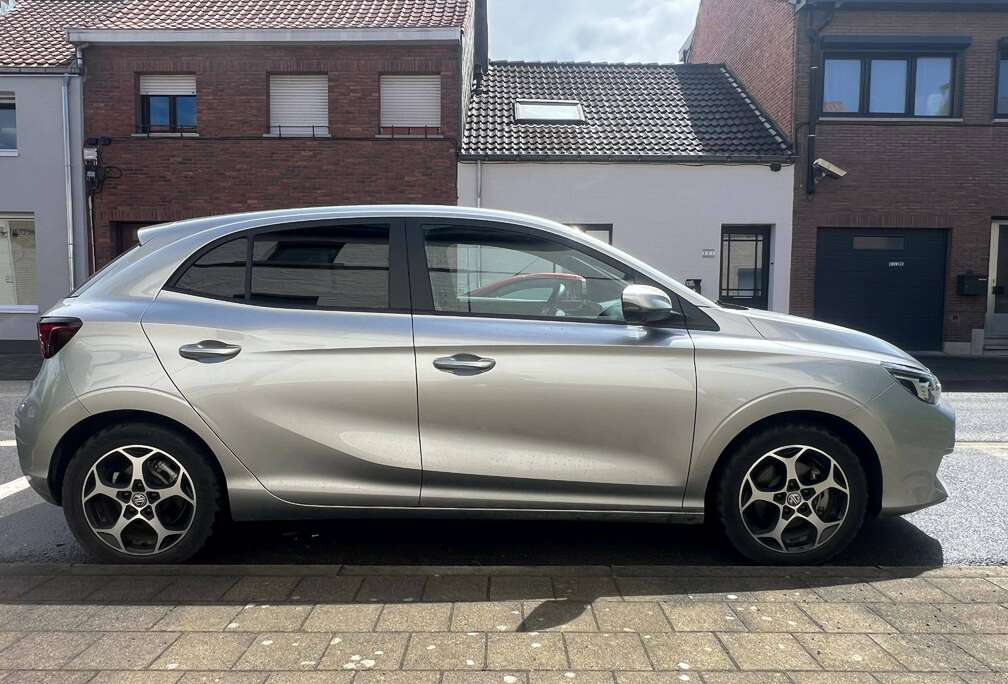 MG hybride+ - essence - luxury 195 ch