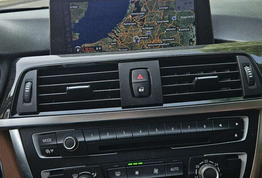 BMW 320i High Executive