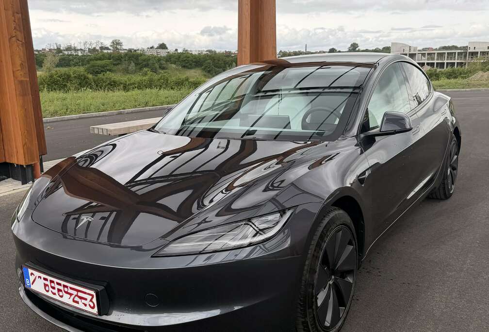 Tesla Langstreckenbatterie RWD