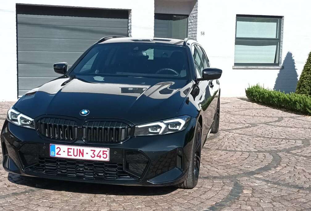 BMW Touring full M pack 19 velg 23800km slechts 32 maa