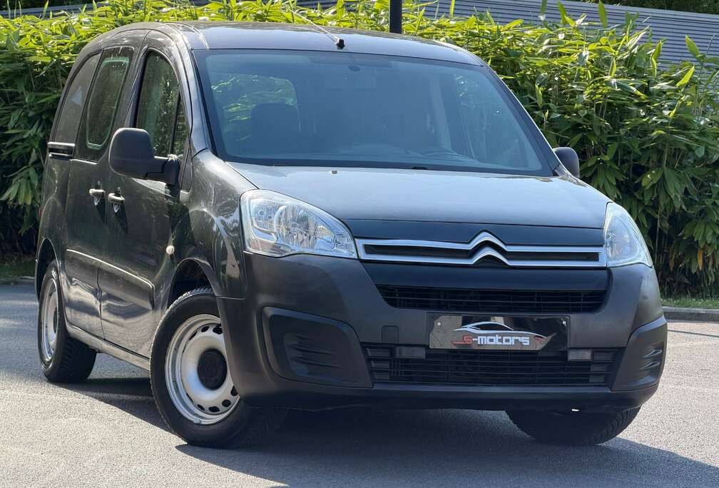 Citroen * UTILITAIRE * TRES PROPRE * AIRCO * EURO 6B *