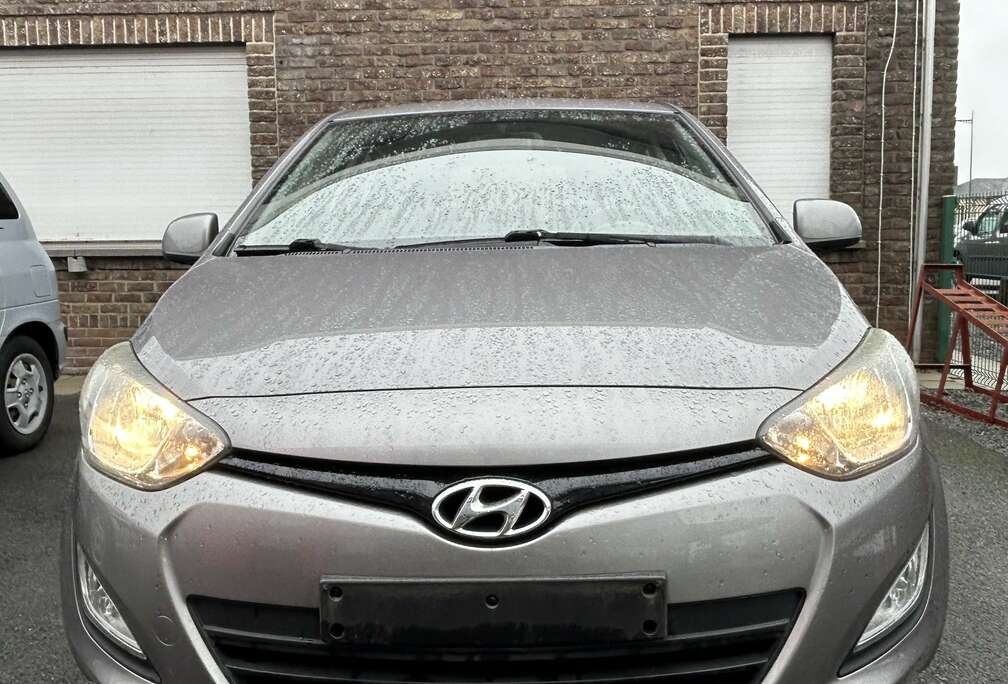 Hyundai 1.4 Trend