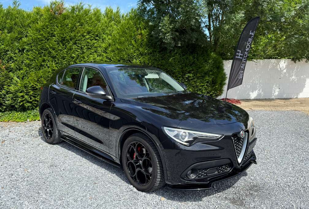 Alfa Romeo Stelvio 2.2 JTD , new distribution, kit pompe à huile , garantie 12 mois