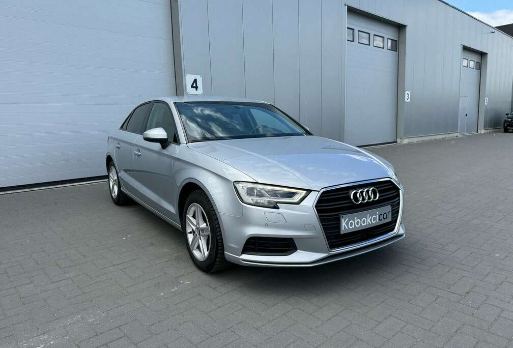 Audi 35 TDi Business S tronic / CLIM CAMERA / GARANTIE